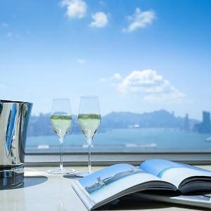 COZi Suite Sea View